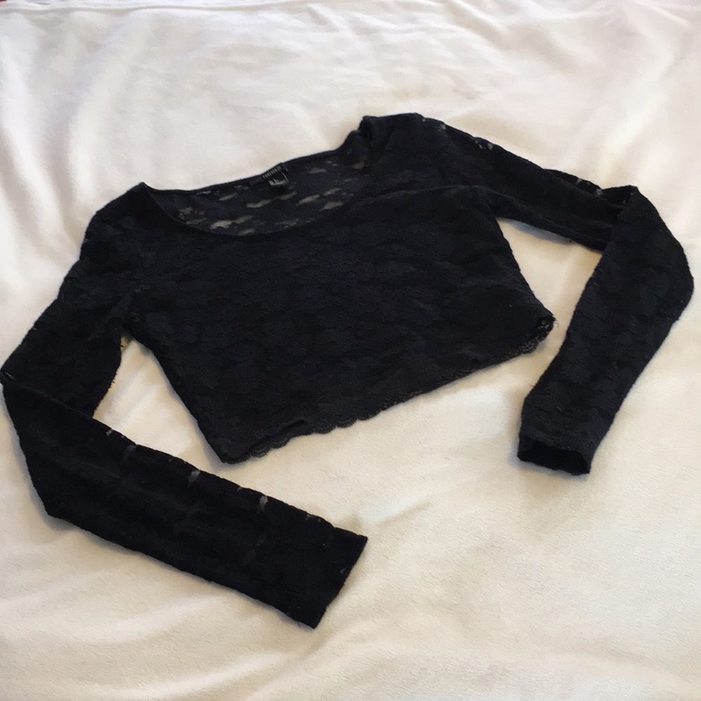 Floral Lace Cropped Top